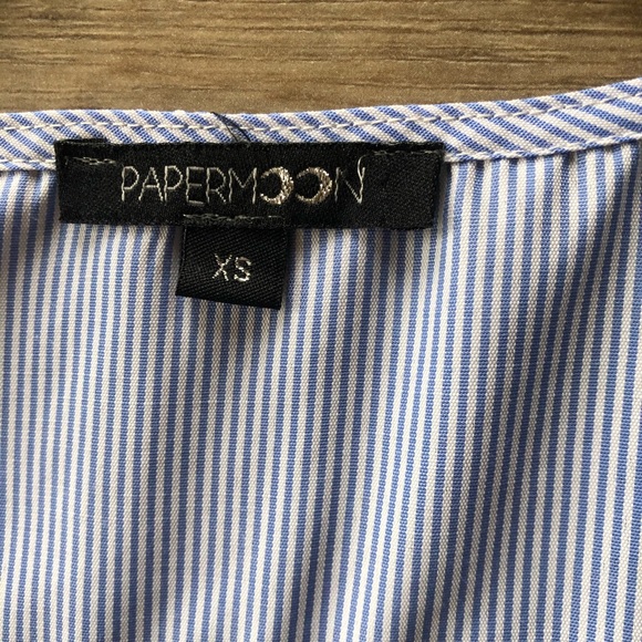 PaperMoon XS Button Blouse - Picture 2 of 4